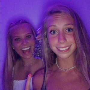 Meet your Posher, Gretchen